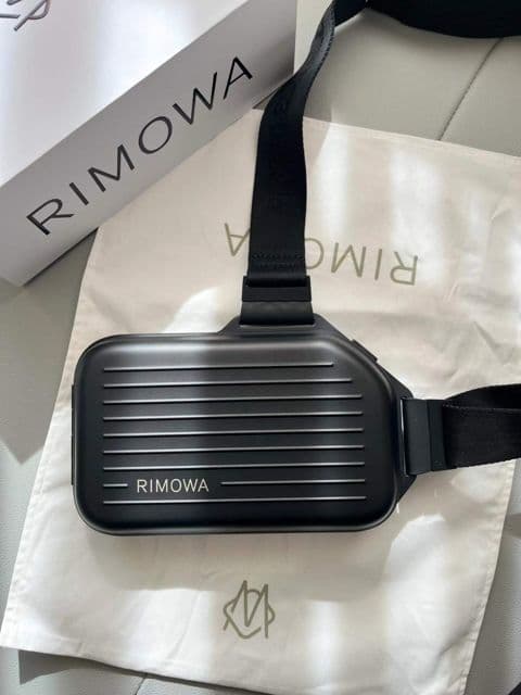 Personal alu sling clutch Black